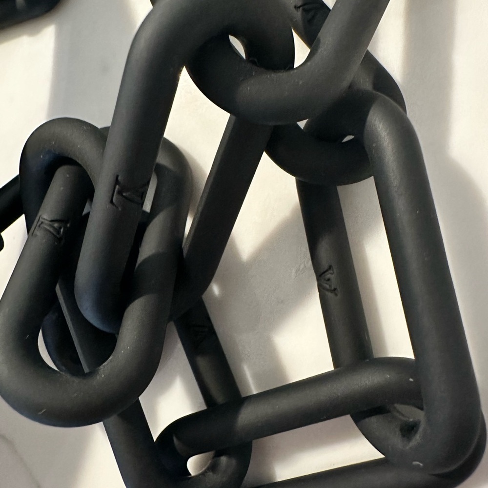 LV BELT - Picture 8 of 9